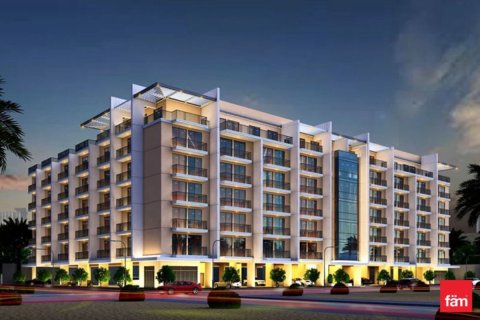 Apartment de 2 dormitorios en International City, UAE No. 117753