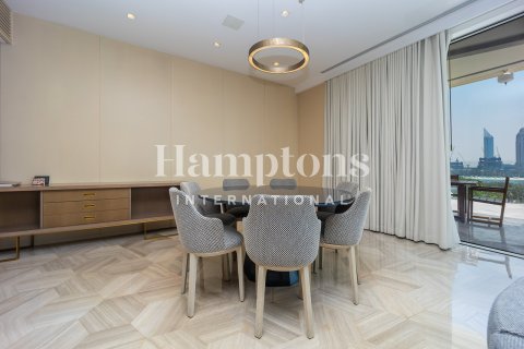 4 bedrooms Penthouse in FIVE Palm Jumeirah, UAE No. 163927 23