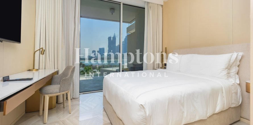 4 bedrooms Penthouse in FIVE Palm Jumeirah, UAE No. 163927