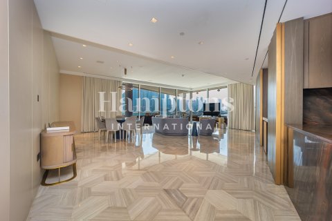 4 bedrooms Penthouse in FIVE Palm Jumeirah, UAE No. 163927 25