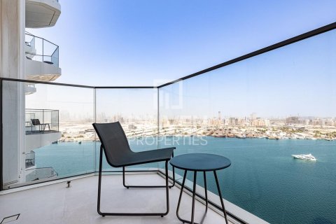 Квартира с 2 спальнями в Address Harbour Point, ОАЭ №209918