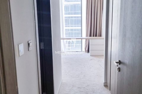 Appartement de 3 chambres à District One, UAE No. 128781 9