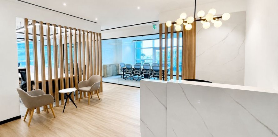 228.3m² Office in Dubai, UAE No. 187775