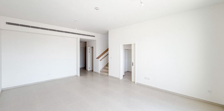 4 bedrooms Townhouse in Jebel Ali, UAE No. 187773