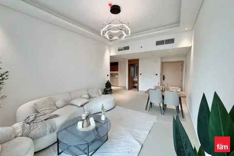 2 bedrooms Apartment in Dubai, UAE No. 165107