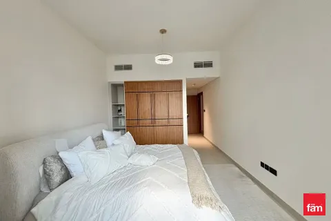 2 bedrooms Apartment in Dubai, UAE No. 165107 6