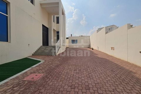 Villa de 7 chambres à Al Ansab, Oman No. 53371 11