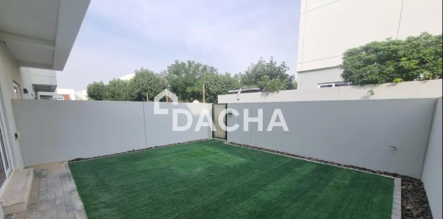 Townhouse de 3 chambres à Dubai, UAE No. 165756