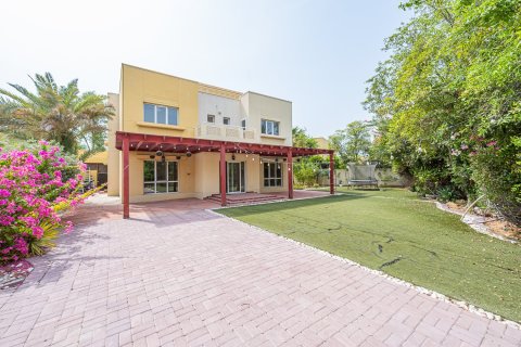 5 bedrooms Villa in Meadows, UAE No. 204455