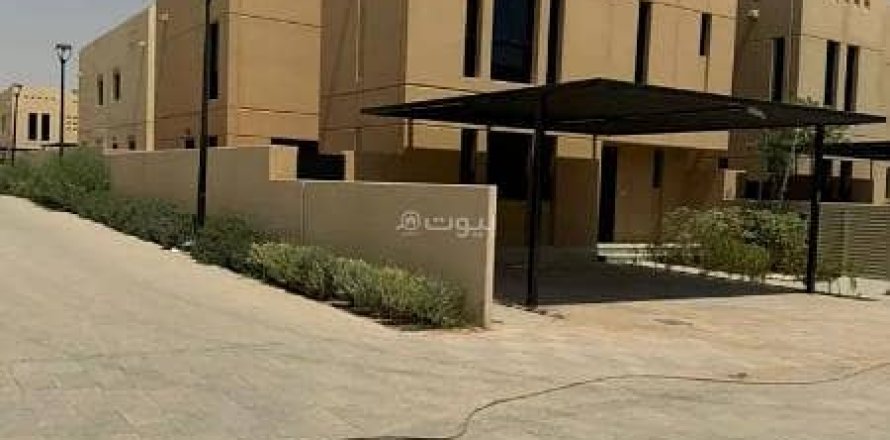 Villa de 4 chambres à Riyadh, Saudi Arabia No. 61331