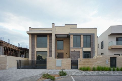 6 bedrooms Commercial property on the Yas Acres, UAE No. 79990