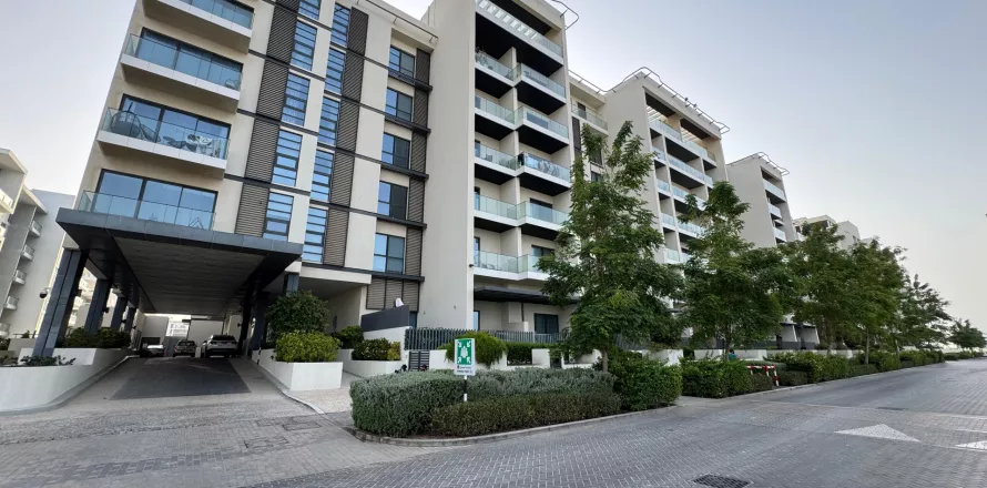 Apartment de 5 dormitorios en Muscat, Oman No. 104839