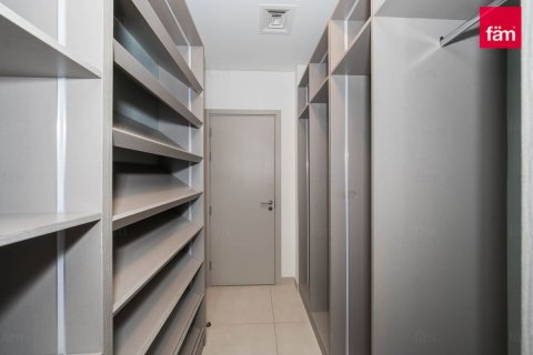 Apartment de 3 dormitorios en Dubai, UAE No. 198332 17