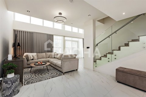 Townhouse de 4 dormitorios en Dubai Land, UAE No. 198494 24