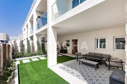 Townhouse de 4 dormitorios en Dubai Land, UAE No. 198494 5