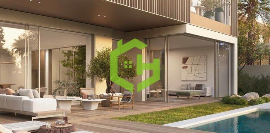 Villa de 5 chambres à Dubai Land, UAE No. 35878