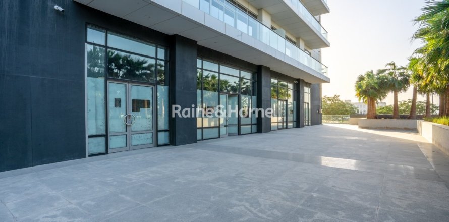 559m² Shop in Al Barsha, UAE No. 156362
