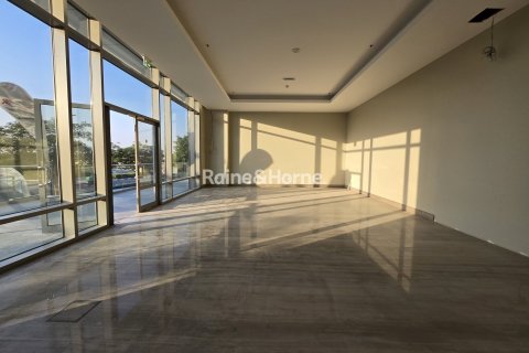 77.1m² Shop in Al Barsha, UAE No. 156361