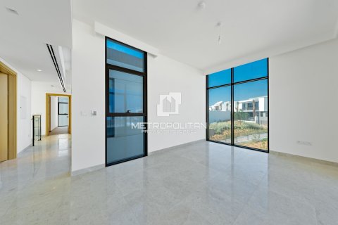 5 bedrooms Villa in Al Furjan, UAE No. 129913 18
