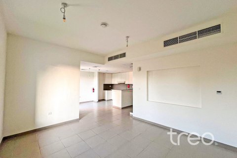Таунхаус с 3 спальнями в Noor Townhouses, ОАЭ №198979 10