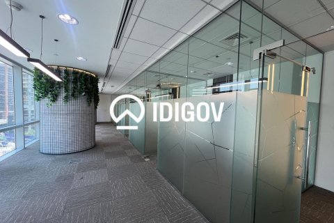 372.54m² Office in Business Bay, UAE No. 205905