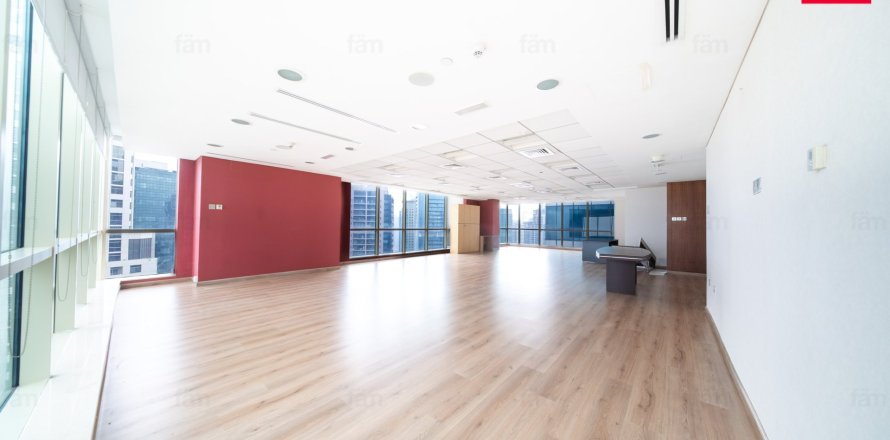 505.4m² Office in Dubai, UAE No. 147711