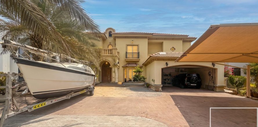 4 bedrooms Villa in Jumeirah Islands, UAE No. 193932