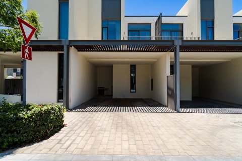 Townhouse de 3 chambres à Dubai, UAE No. 210376