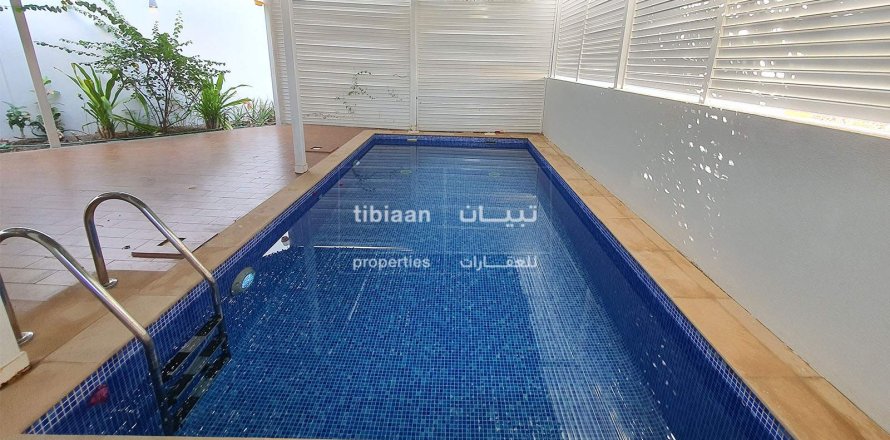 3 bedrooms Villa in Muscat, Oman No. 53815