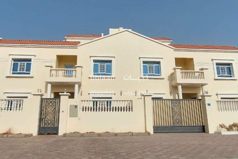 4 bedrooms Twin Villa in As Sib, Oman No. 53816
