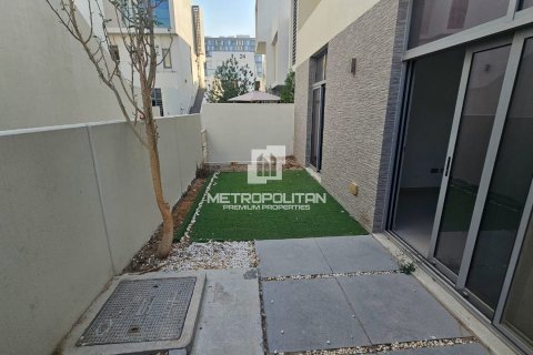 Appartement de 2 chambres à The Pulse, UAE No. 129347 6
