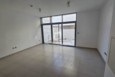 Appartement de 2 chambres à The Pulse, UAE No. 129347 16
