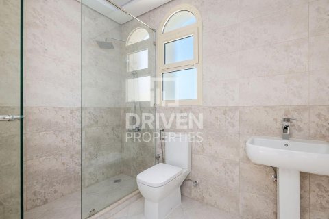 Villa de 5 dormitorios en Al Khawaneej, UAE No. 193137 11