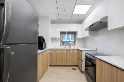 2 bedrooms Apartment in Business Bay, UAE No. 193139 4