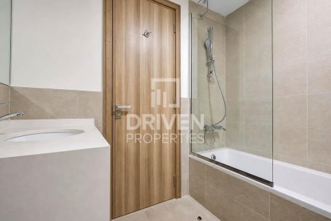 2 bedrooms Apartment in Business Bay, UAE No. 193139 17