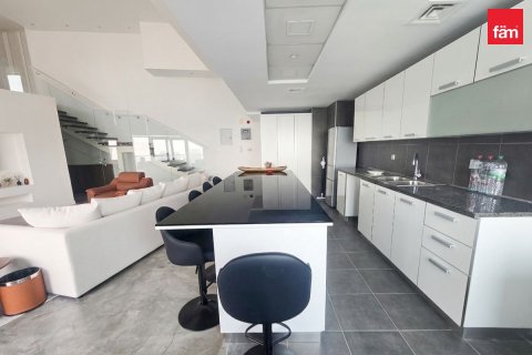 1 bedroom Penthouse in Business Bay, UAE No. 186534 10