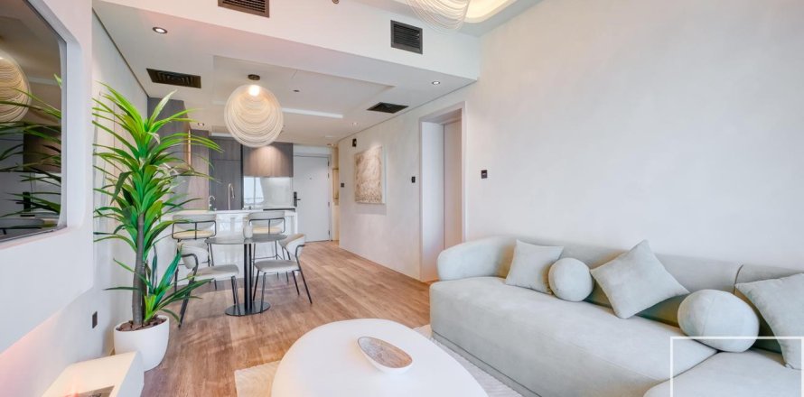 1 bedroom Apartment in Jumeirah Lake Towers, UAE No. 194082