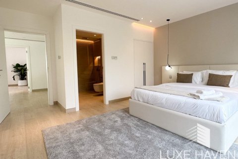 4 bedrooms Villa in Jumeirah Islands, UAE No. 9141 6