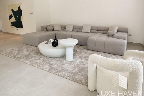 4 bedrooms Villa in Jumeirah Islands, UAE No. 9141 14
