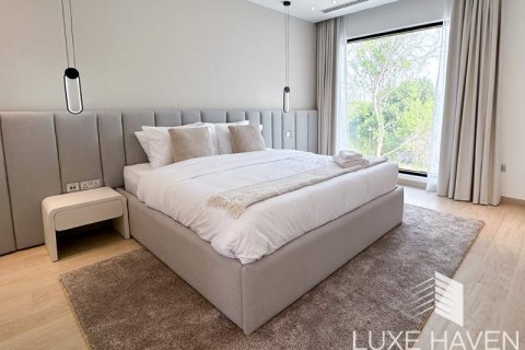 4 bedrooms Villa in Jumeirah Islands, UAE No. 9141 8