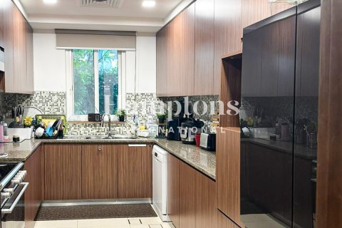 3 bedrooms Townhouse in Mudon, UAE No. 188399 6