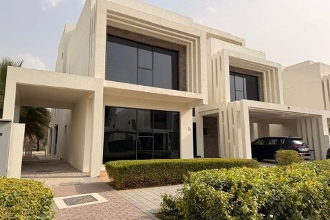 7 bedrooms Villa in DAMAC Hills (Akoya by DAMAC), UAE No. 187664