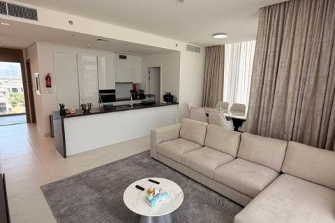 2 bedrooms Apartment in Dubai, UAE No. 187663 18