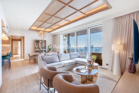 3 bedrooms Apartment in Downtown Dubai (Downtown Burj Dubai), UAE No. 156323