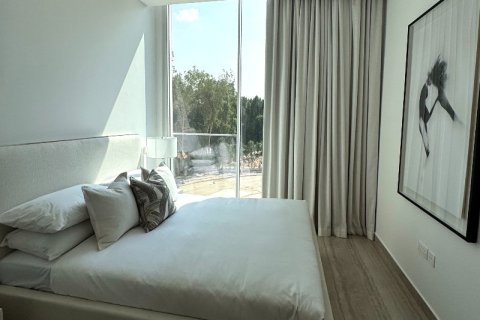 Villa de 4 dormitorios en Dubai, UAE No. 143815 12