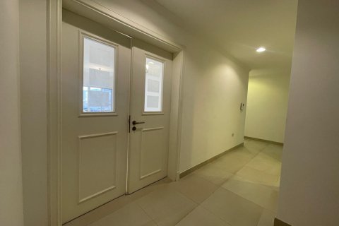 2 bedrooms Apartment in Muscat, Oman No. 54733 4