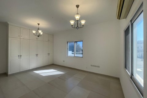 2 bedrooms Apartment in Muscat, Oman No. 54733 5