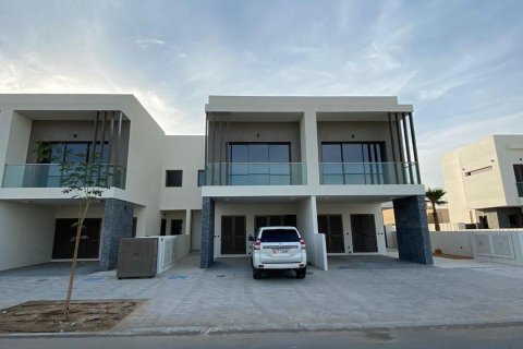 2 bedrooms Townhouse on the Yas Acres, UAE No. 40008