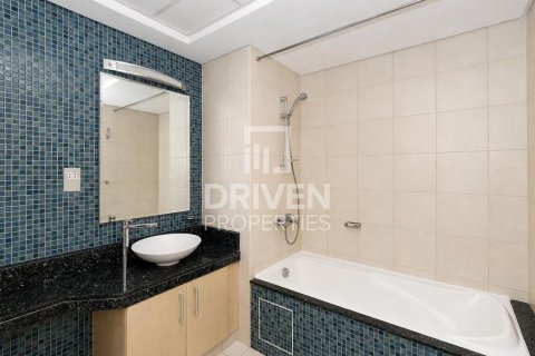 2 غرف نوم شقة في Shoreline Apartments, الإمارات العربية المتحدة رقم 192318 20