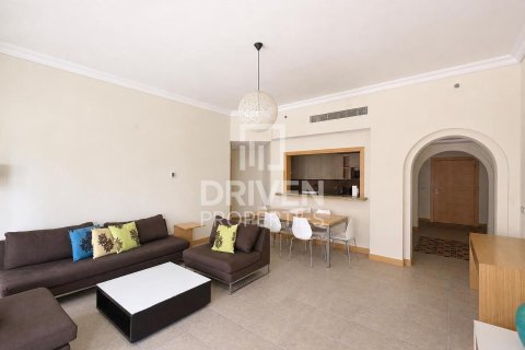 2 غرف نوم شقة في Shoreline Apartments, الإمارات العربية المتحدة رقم 192318 4